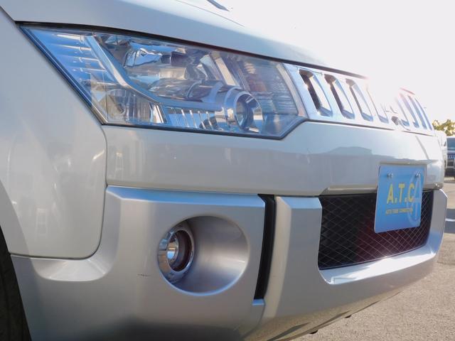 デリカＤ：５ Ｄ　プレミアム　パワーバックドア　両側パワースライドドア　ロックフォードサラウンド　クルーズコントロール　パドルシフト　シートヒーター　Ｂｌｕｅｔｏｏｔｈ　ＤＶＤ再生　バックカメラ　インテリジェントキー　ＥＴＣ（41枚目）