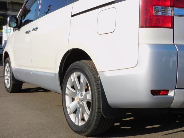 デリカＤ：５ Ｄ　プレミアム　パワーバックドア　両側パワースライドドア　ロックフォードサラウンド　クルーズコントロール　パドルシフト　シートヒーター　Ｂｌｕｅｔｏｏｔｈ　ＤＶＤ再生　バックカメラ　インテリジェントキー　ＥＴＣ（51枚目）