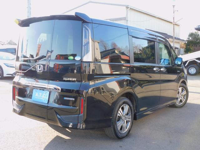 ステップワゴンスパーダ ｅ：ＨＥＶスパーダ　Ｇ・ＥＸ　ホンダセンシング　マルチビュー１０インチモニター　両側パワスラ　クルコン　ＥＴＣ　ＵＳＢ　衝突軽減　シートヒーター　ＤＶＤ再生　フルセグ地デジ　バックカメラ　インテリキー　ＥＴＣ　Ｂｌｕｅｔｏｏｔｈ　ハーフレザー（6枚目）