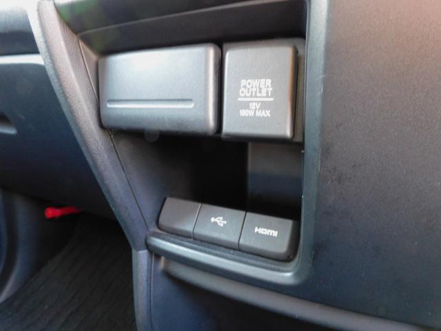 ステップワゴンスパーダ ｅ：ＨＥＶスパーダ　Ｇ・ＥＸ　ホンダセンシング　マルチビュー１０インチモニター　両側パワスラ　クルコン　ＥＴＣ　ＵＳＢ　衝突軽減　シートヒーター　ＤＶＤ再生　フルセグ地デジ　バックカメラ　インテリキー　ＥＴＣ　Ｂｌｕｅｔｏｏｔｈ　ハーフレザー（36枚目）