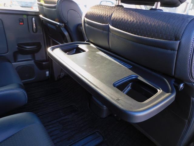 ステップワゴンスパーダ ｅ：ＨＥＶスパーダ　Ｇ・ＥＸ　ホンダセンシング　マルチビュー１０インチモニター　両側パワスラ　クルコン　ＥＴＣ　ＵＳＢ　衝突軽減　シートヒーター　ＤＶＤ再生　フルセグ地デジ　バックカメラ　インテリキー　ＥＴＣ　Ｂｌｕｅｔｏｏｔｈ　ハーフレザー（42枚目）