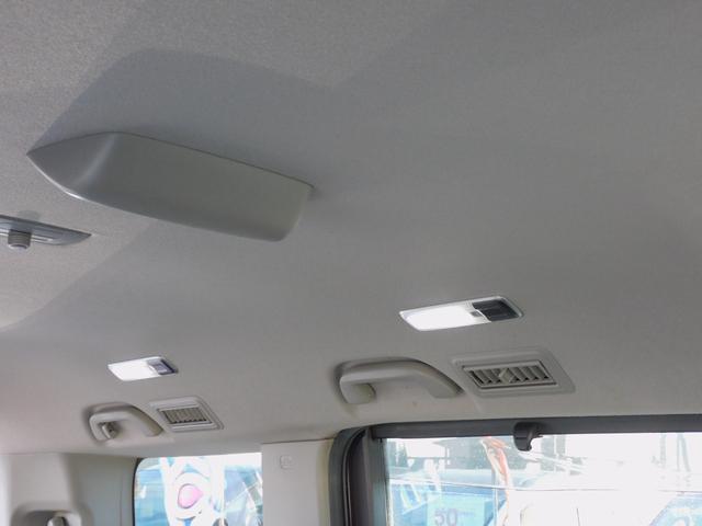 ステップワゴンスパーダ ｅ：ＨＥＶスパーダ　Ｇ・ＥＸ　ホンダセンシング　マルチビュー１０インチモニター　両側パワスラ　クルコン　ＥＴＣ　ＵＳＢ　衝突軽減　シートヒーター　ＤＶＤ再生　フルセグ地デジ　バックカメラ　インテリキー　ＥＴＣ　Ｂｌｕｅｔｏｏｔｈ　ハーフレザー（44枚目）