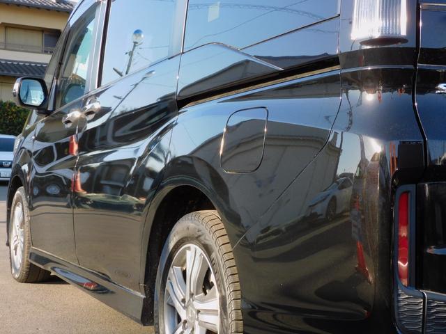 ステップワゴンスパーダ ｅ：ＨＥＶスパーダ　Ｇ・ＥＸ　ホンダセンシング　マルチビュー１０インチモニター　両側パワスラ　クルコン　ＥＴＣ　ＵＳＢ　衝突軽減　シートヒーター　ＤＶＤ再生　フルセグ地デジ　バックカメラ　インテリキー　ＥＴＣ　Ｂｌｕｅｔｏｏｔｈ　ハーフレザー（65枚目）