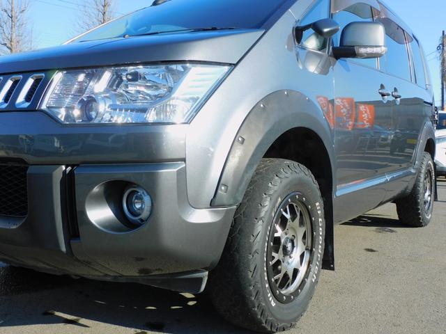 デリカＤ：５ Ｇ　パワーパッケージ　両側パワスラ　ルーフマーカー　社外アルミ　ＥＴＣ　クルコン　オーバーフェンダー　テールランプガード　マッドガード　ナビテレビ　フォグランプ　パドルシフト　インテリジェントキー　サイドバイザー（42枚目）