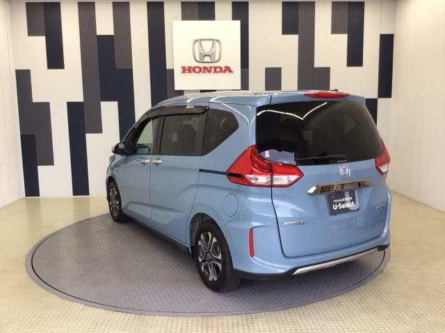 フリードハイブリッド ハイブリッド・クロスターホンダセンシング　ホンダ認定中古車　純正ドラレコ前後　両側Ｐスライドドア　ＵＳＢ　オートクルーズコントロール　記録簿　ワンオ－ナ－　ＤＶＤ再生可能　ＬＥＤライト　ＡＢＳ　盗難防止　シ－トヒ－タ－　スマ－トキ－　ＶＳＡ（27枚目）