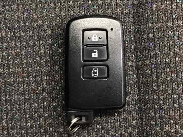 シエンタ Ｘ　レンタカーアップ　全周囲カメラ　ＥＴＣ　Ａライト　Ｓキー　バックガイドモニター　運転席助手席エアバック　マニュアルエアコン　キーフリーシステム　メンテナンスノート　アイドルストップ　コーナーセンサー（17枚目）