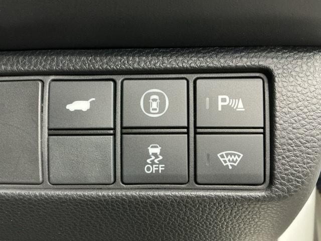 ヴェゼル e:HEVZ ホンダ認定中古車 社外ドラレコ前後 衝突回避支援ブレーキ機能 1オナ スマキ Pトランク フルオートエアコン Dレコ エアバッグ 両席エアバック Rカメ 記録簿付 パワーウィンドウ LEDランプ(10枚目)
