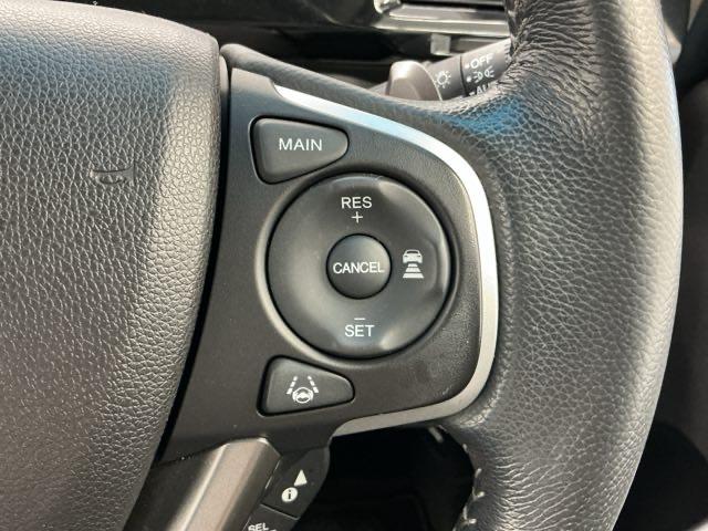 ステップワゴンスパーダ スパーダホンダセンシング ホンダ認定中古車 純正ドラレコ前後 盗難防止 助手席エアバッグ ワンオーナ- Wパワスラ 記録簿有 リアオートエアコン 地デジ LEDライト 横滑り防止システム オートエアコン リアカメラ ナビ&TV(10枚目)