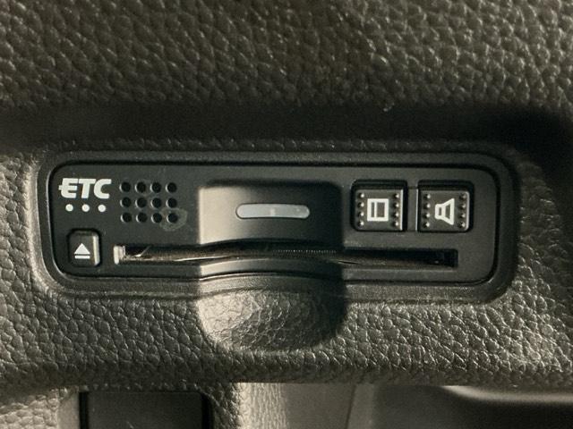 Ｎ－ＢＯＸカスタム Ｇ・Ｌターボホンダセンシング　ホンダ認定中古車　ＬＥＤライト　両側電動　両側ＰＷスライドドア　Ｂモニタ　Ｉストップ　セキュリティー　点検記録簿　ＵＳＢ接続　クルーズコントロール　ナビＴＶ　キーレスエントリー　ＶＳＡ　ＬＥＤランプ（8枚目）