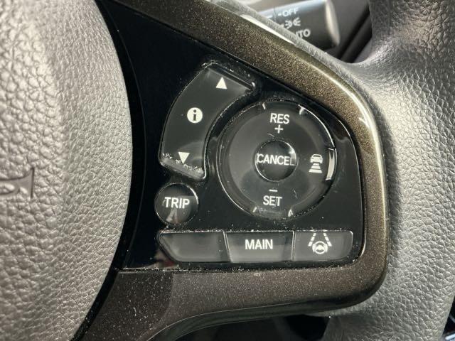 Ｎ－ＢＯＸカスタム Ｇ・Ｌホンダセンシング　ホンダ認定中古車　純正ナビ　ＬＥＤライト　整備記録簿　助手席エアバッグ　キーレス　シートＨ　アイドリングＳＴ　セキュリティーアラーム　スマ－トキ－　リアカメラ　ＥＴＣ　前車追従機能　サイドエアバッグ（9枚目）