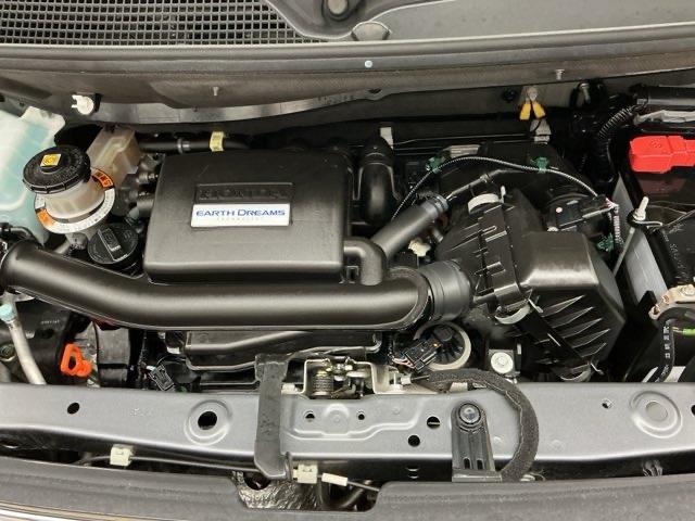 Ｎ－ＢＯＸカスタム Ｇ・Ｌホンダセンシング　ホンダ認定中古車　純正ナビ　ＬＥＤライト　整備記録簿　助手席エアバッグ　キーレス　シートＨ　アイドリングＳＴ　セキュリティーアラーム　スマ－トキ－　リアカメラ　ＥＴＣ　前車追従機能　サイドエアバッグ（18枚目）