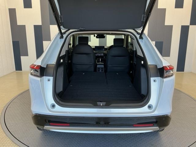 ヴェゼル ｅ：ＨＥＶＺ　ホンダ認定中古車　純正ドラレコ前後　衝突回避支援ブレーキ機能　１オナ　スマキ　Ｐトランク　フルオートエアコン　Ｄレコ　エアバッグ　両席エアバック　Ｒカメ　記録簿付　パワーウィンドウ　ＬＥＤランプ（23枚目）