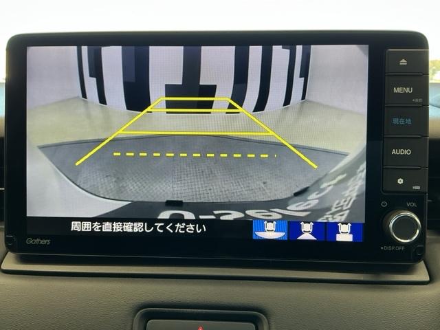 ヴェゼル ｅ：ＨＥＶＺ　ホンダ認定中古車　純正ナビ　ＬＥＤライト　衝突回避支援ブレーキ機能　１オナ　スマキ　フルオートエアコン　エアバッグ　両席エアバック　Ｒカメ　記録簿付　パワーウィンドウ　ＬＥＤランプ　ソナー　クルーズＣ（7枚目）