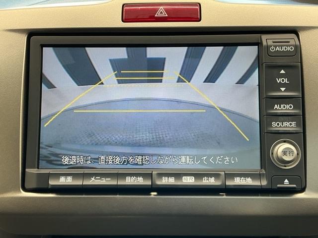 フリードスパイク Ｇエアロ　社外ドラレコ前　両側電動　バックカメラ　１オーナー車　インテリキー　Ｂカメ　クルコン　キーレス　ナビＴＶ　整備記録簿　助手席エアバッグ　イモビライザー　ＡＡＣ　運転席エアバッグ　ＤＶＤ　ワンセグテレビ（9枚目）