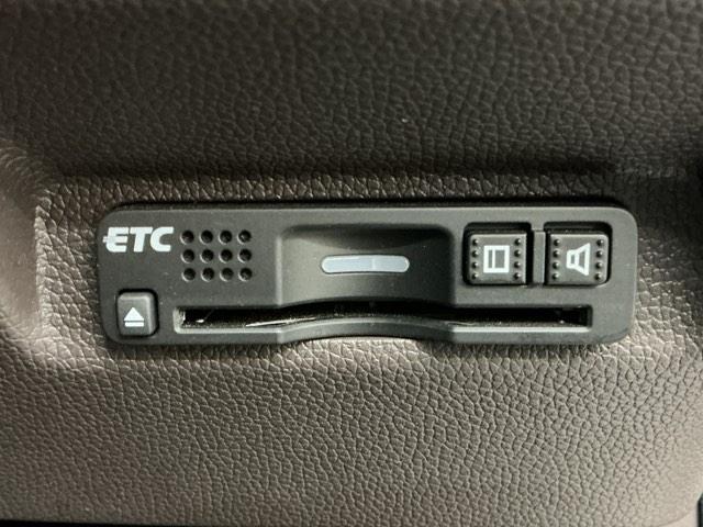 フリード Ｇ・ホンダセンシング　ホンダ認定中古車　純正ドラレコ前　ＥＴＣ　Ｆセグ　追突被害軽減ブレーキ　ｉストップ　Ｗエアバッグ　パワーウィンドウ　アクティブクルーズコントロール　スマートキ　カラーバックモニター　ＶＳＡ　エアコン（13枚目）