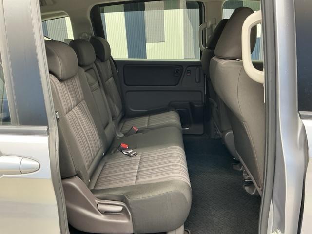 フリード Ｇ・ホンダセンシング　ホンダ認定中古車　純正ドラレコ前　ＥＴＣ　Ｆセグ　追突被害軽減ブレーキ　ｉストップ　Ｗエアバッグ　パワーウィンドウ　アクティブクルーズコントロール　スマートキ　カラーバックモニター　ＶＳＡ　エアコン（16枚目）