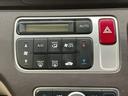 Ｇ・Ｌパッケージ　ホンダ認定中古車　バックカメラ　ＨＩＤ　１オーナー　ｉストップ　盗難防止　フルオートエアコン　パワーウィンドウ　助手席エアバック　ＵＳＢ　ＥＳＣ　運転席エアバッグ　パワーステアリング　ＡＢＳ　スマキ（9枚目）