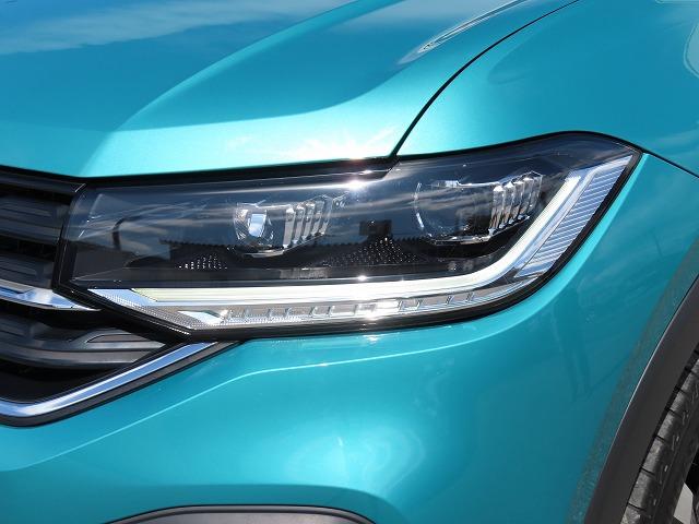 Ｔ－クロス ＴＳＩ　１ｓｔ　ワンオーナー　純正ドライブレコーダー（前後）　パークディスタンスコントロール　ＳＤナビ　ＥＴＣ２．０　バックカメラ　ワイヤレスチャージング　スマートエントリー（7枚目）