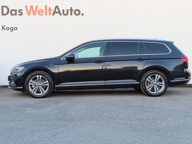 ＰＡＳＳＡＴ　ＶＡＲＩＡＮＴ　ＴＳＩ　ＥＬＥＧＡＮＣＥ　■ナビ■ＩＱ．ＬＩＧＨＴ■ＬＥＤテールライト■シートヒーター■パワーシート■パワーテールゲート■Ｒ１７インチアルミホイール