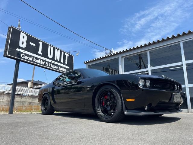 ダッジ・チャレンジャー Ｒ／Ｔ　ＣＡＲＦＡＸ走行証明／ＳＳＲ２０インチ／新品タイヤｘ４／パドルシフト／ＳＲＴ－８スポイラー／フェンダーストライプ／サンルーフ／リモートエンジンスターター／ブラックレザー／パークソナー／アイバッハサス（60枚目）