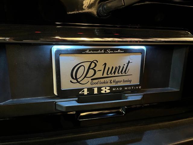 ハマーH2 ラグジュアリーパッケージ 新車並行/後期黒レザー/4本出しマフラー/ジオバンナ22インチ/LEDテール/バネサス/アルパインフリップダウンモニター/ドラレコ&レーダー/LEDヘッドライト&ナビ/LEDルーフマーカー(26枚目)