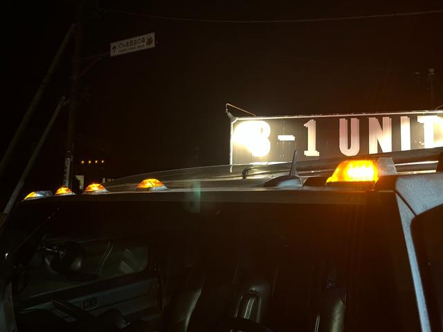 ハマーH2 ラグジュアリーパッケージ 新車並行/後期黒レザー/4本出しマフラー/ジオバンナ22インチ/LEDテール/バネサス/アルパインフリップダウンモニター/ドラレコ&レーダー/LEDヘッドライト&ナビ/LEDルーフマーカー(46枚目)