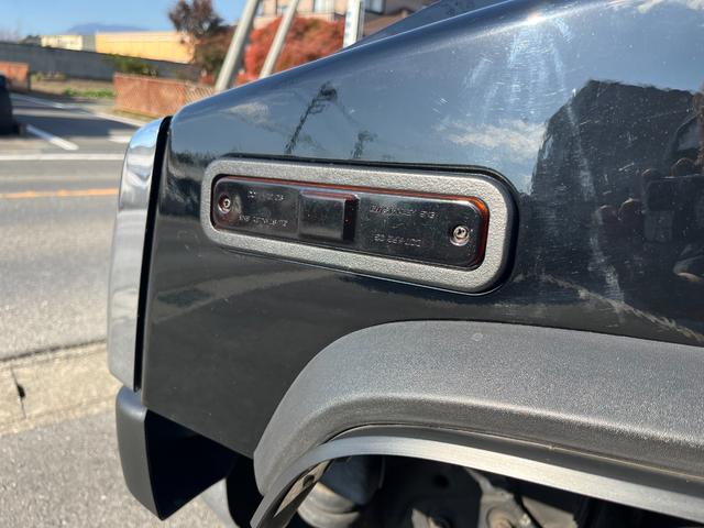 ハマーH2 ラグジュアリーパッケージ 新車並行/後期黒レザー/4本出しマフラー/ジオバンナ22インチ/LEDテール/バネサス/アルパインフリップダウンモニター/ドラレコ&レーダー/LEDヘッドライト&ナビ/LEDルーフマーカー(59枚目)