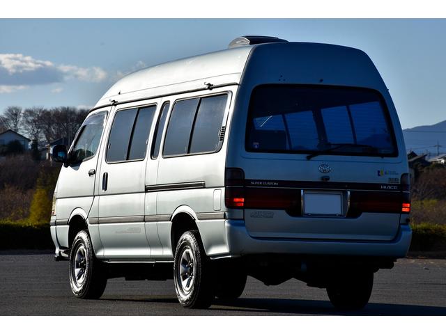 ハイエースバン リンエイ バカンチェス キャンピングカー 車中泊 ディーゼル 4WD AT オートマ車 10人乗り(16枚目)