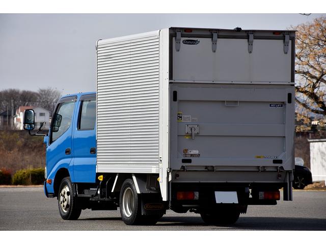 トヨエース 　Ｗキャブ　アルミバン　標準ロング　６００ｋｇパワーゲート　積載量１６５０ｋｇ　６人乗り　ＰＧ　垂直ゲート　北村製作所製（2枚目）