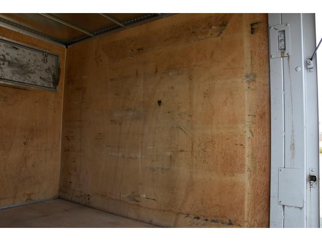 トヨエース 　Ｗキャブ　アルミバン　標準ロング　６００ｋｇパワーゲート　積載量１６５０ｋｇ　６人乗り　ＰＧ　垂直ゲート　北村製作所製（40枚目）