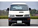 MITSUBISHI DELICA SPACE GEAR