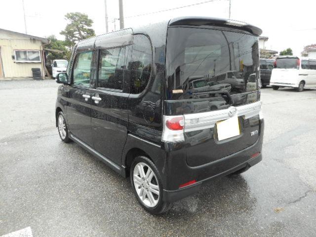 タント カスタムRS インタークーラーターボ4WD タイミングチエーンエンジン車検8年11月スマートキー HDDナビ 左パワースライドピラーレス(3枚目)