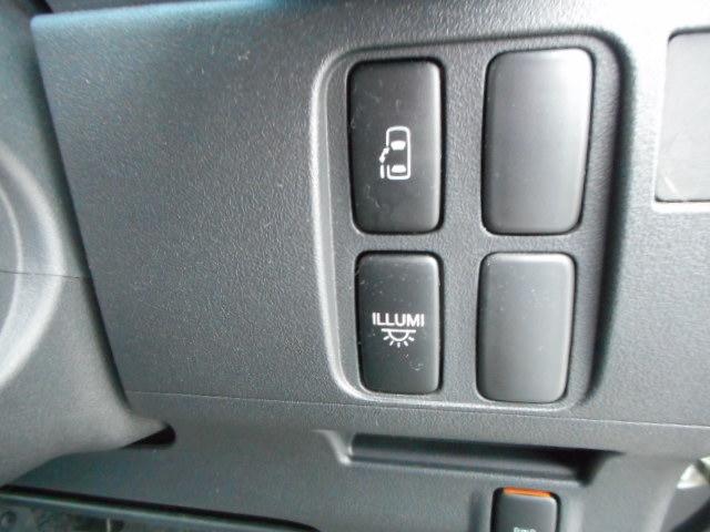 タント カスタムRS インタークーラーターボ4WD タイミングチエーンエンジン車検8年11月スマートキー HDDナビ 左パワースライドピラーレス(16枚目)