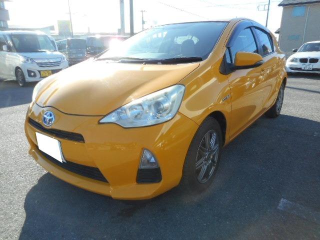 アクア S 車検9年1月ナビ地デジTVバックカメラBluetooth対応スマートキー記録簿 保証書スペアキー付きETC付きタイミングチェーンエンジン(2枚目)