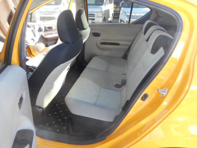 アクア S 車検9年1月ナビ地デジTVバックカメラBluetooth対応スマートキー記録簿 保証書スペアキー付きETC付きタイミングチェーンエンジン(10枚目)