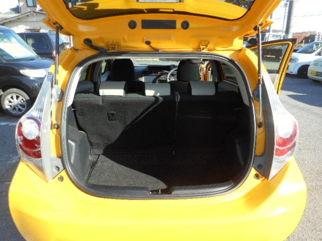 アクア S 車検9年1月ナビ地デジTVバックカメラBluetooth対応スマートキー記録簿 保証書スペアキー付きETC付きタイミングチェーンエンジン(12枚目)