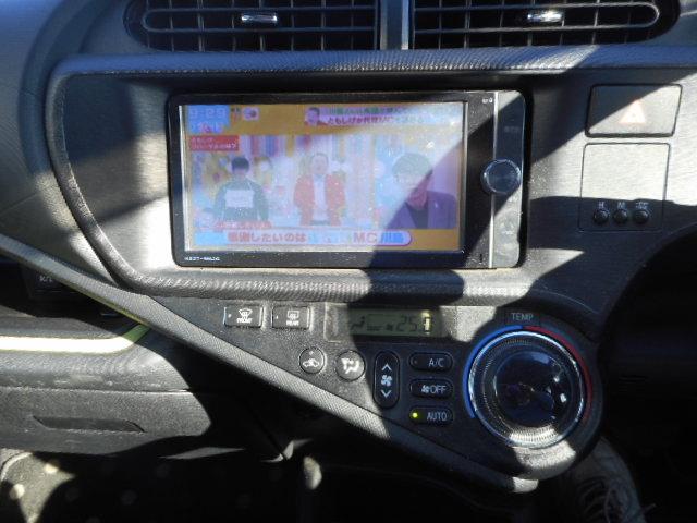 アクア S 車検9年1月ナビ地デジTVバックカメラBluetooth対応スマートキー記録簿 保証書スペアキー付きETC付きタイミングチェーンエンジン(15枚目)