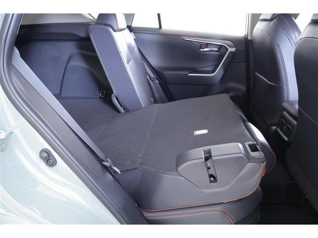 RAV4 ハイブリッドアドベンチャー LEDヘッドライト エアバッグ ABS 衝突軽減システム クルーズコントロール アルミホイール 横滑り防止 記録簿 ワンオ-ナ- キーレス 盗難防止装置 ミュージックプレイヤー接続可 メモリーナビ(17枚目)