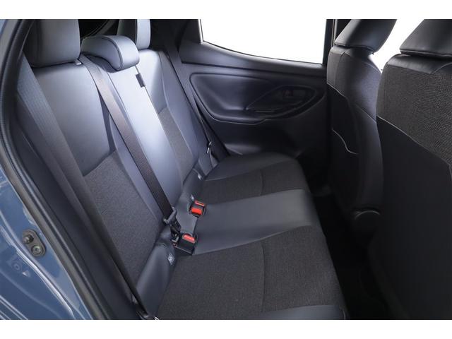 ヤリス ハイブリッドZ TSS キーレス フルセグテレビ オートエアコン バックモニター LEDライト クルコン スマートキー TV ETC ワンオーナー ドライブレコーダー ESC ミュージックプレイヤー接続可 記録簿(16枚目)