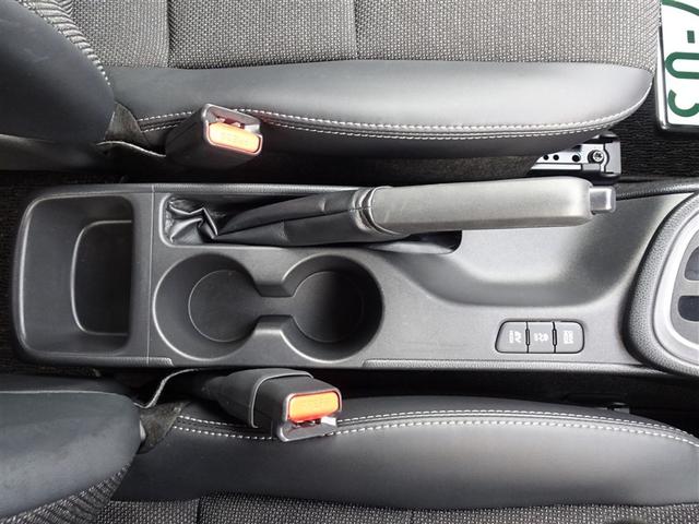 ヤリス ハイブリッドZ TSS キーレス フルセグテレビ オートエアコン バックモニター LEDライト クルコン スマートキー TV ETC ワンオーナー ドライブレコーダー ESC ミュージックプレイヤー接続可 記録簿(30枚目)