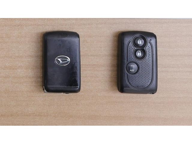 タント カスタムX SA 盗難防止 片側オートスライドドア DVD再生可能 運転席エアバッグ 点検記録簿 ワンオーナー車 衝突被害軽減 スマ-トキ- ナビTV アルミ LED AAC パワステ 横滑防止 キーレスエントリー(20枚目)