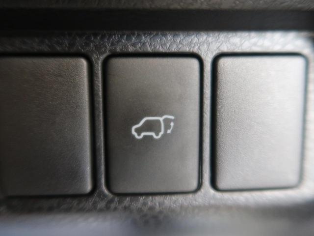 プレミアム 禁煙車 メーカーSDナビ ハーフレザー パワーバックドア セーフティーセンスP バックカメラ 純正18AW パワーシート LEDヘッド フォグ 革巻きステアリング スマートキーETC(26枚目)