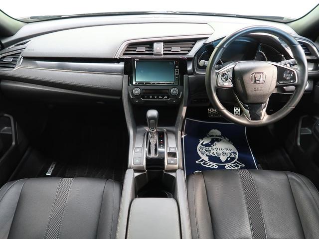 ハッチバック 禁煙車 1オーナー サンルーフ 黒革 ホンダセンシング 純正ナビ バックカメラ LEDヘッドライト&フォグ 純正18インチAW パワーシート シートヒーター パドルシフト スマートキー ETC2.0(3枚目)