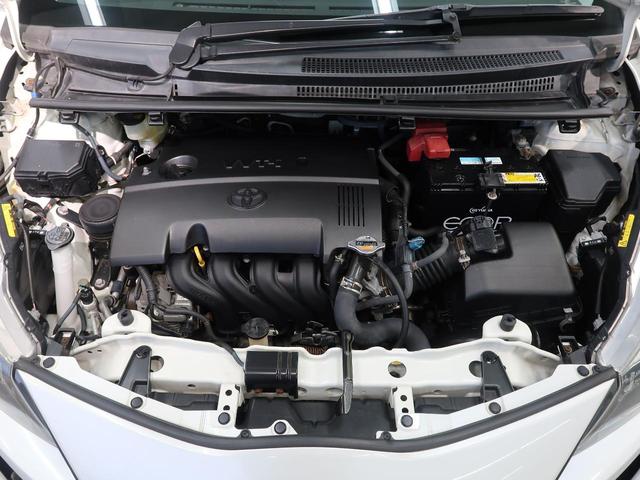 ヴィッツ ＲＳ　Ｇ’ｓ　ＭＴ車　純正ＳＤナビ　バックカメラ　禁煙車　リモコンキー　ＨＩＤヘッド　ＥＴＣ　オートライト　純正１７インチアルミ　Ｂｌｕｅｔｏｏｔｈ　ＣＤ　ＤＶＤ再生　フルセグ（18枚目）