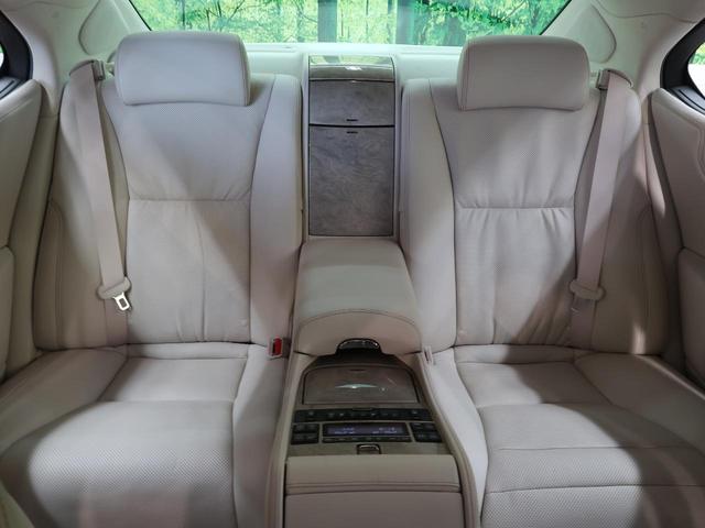 ＬＳ ＬＳ６００ｈＬ　エグゼクティブパッケージ　リアエンターテインメントシステム　マークレビンソン　セミアニリン革シート　全席シートベンチレーション　全ドアイージークローザー　プリクラッシュセーフティ　純正１８インチアルミ　ＢＳＭ（24枚目）