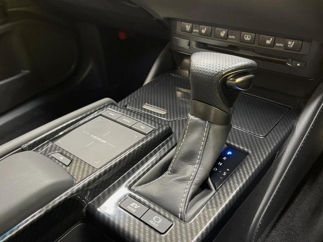 ＥＳ ＥＳ３００ｈ　Ｆスポーツ　サンルーフ　フルエアロ　ＳＤナビ　バックカメラ　マークレビンソンサウンド　衝突被害軽減システム　１００Ｖ電源　レーダークルーズ　禁煙車　電動リアゲート　レザーシート　前席シートエアコン（25枚目）
