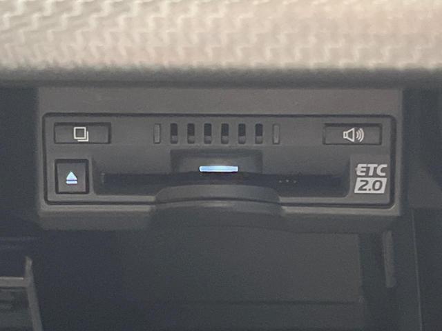 ＣＴ ＣＴ２００ｈ　Ｆスポーツ　後期　１０．３型メーカーナビ　バックカメラ　セーフティシステムプラス　禁煙車　本革シート　シートヒーター　前席パワーシート　スマートキー　ＬＥＤヘッドランプ　ＥＴＣ２．０　レーダークルーズ（33枚目）