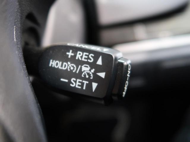 クラウンハイブリッド アスリートＳ　Ｊ－フロンティア　ＳＤナビ　バックカメラ　衝突被害軽減システム　レーダークルーズ　禁煙車　ハーフレザーシート　コーナーセンサー　スマートキー　ＬＥＤヘッド　ビルトインＥＴＣ　オートハイビーム　車線逸脱警報（5枚目）