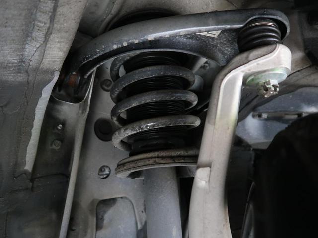 クラウンハイブリッド アスリートＳ　Ｊ－フロンティア　ＳＤナビ　バックカメラ　衝突被害軽減システム　レーダークルーズ　禁煙車　ハーフレザーシート　コーナーセンサー　スマートキー　ＬＥＤヘッド　ビルトインＥＴＣ　オートハイビーム　車線逸脱警報（20枚目）