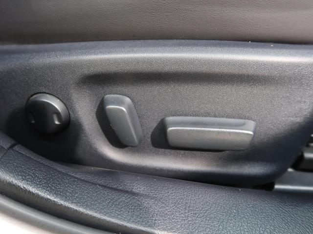 クラウンハイブリッド アスリートＳ　Ｊ－フロンティア　ＳＤナビ　バックカメラ　衝突被害軽減システム　レーダークルーズ　禁煙車　ハーフレザーシート　コーナーセンサー　スマートキー　ＬＥＤヘッド　ビルトインＥＴＣ　オートハイビーム　車線逸脱警報（38枚目）